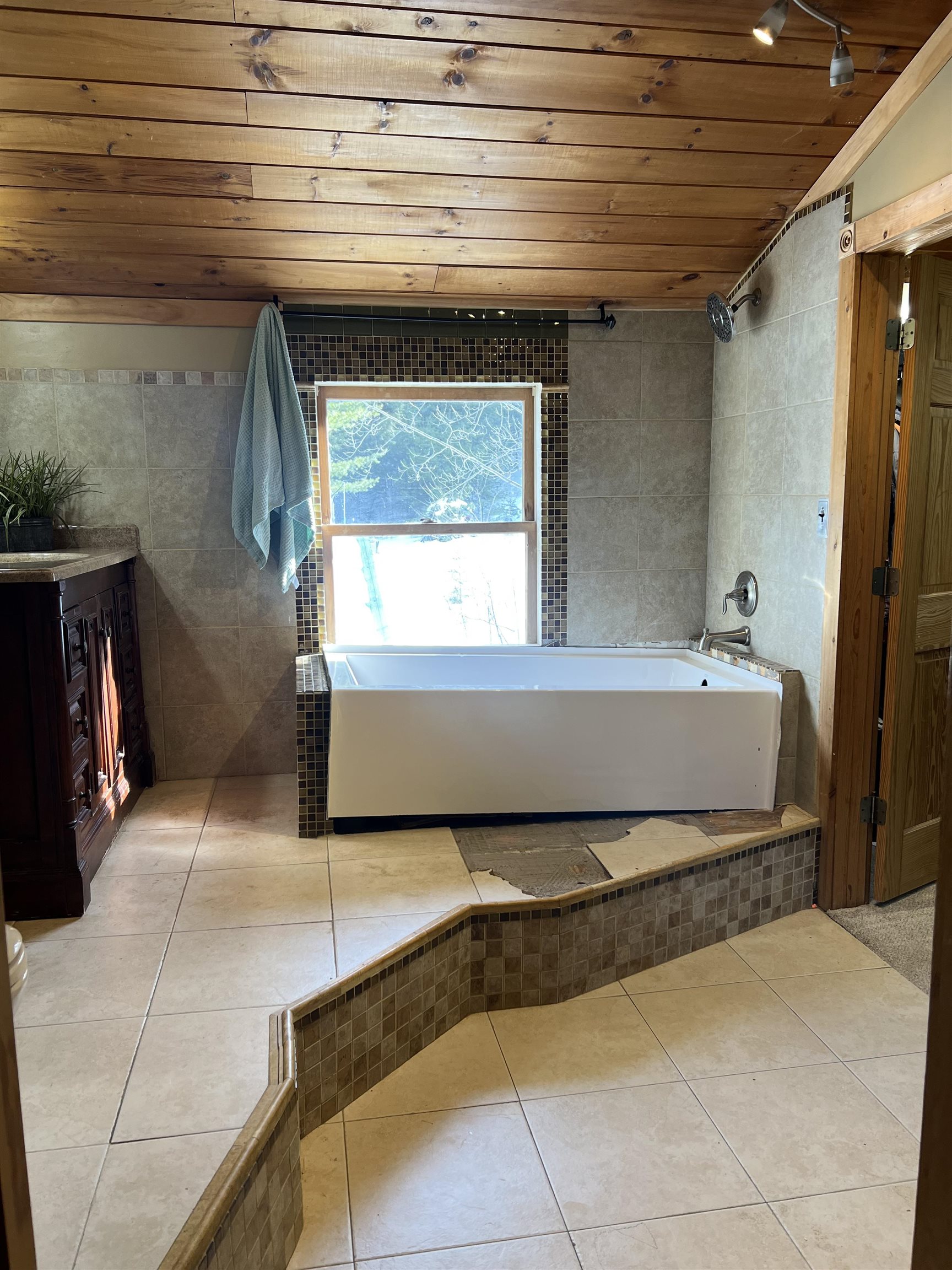 28 Little Hill Road Middlesex, VT 05602 - Photo 25 of 40 Gallery Image 25