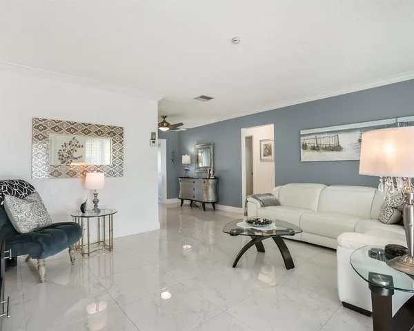 $324,900 | 4621 Northwest 46th Street, Tamarac, FL 33319