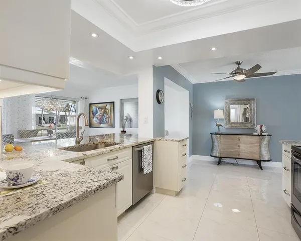 $324,900 | 4621 Northwest 46th Street, Tamarac, FL 33319