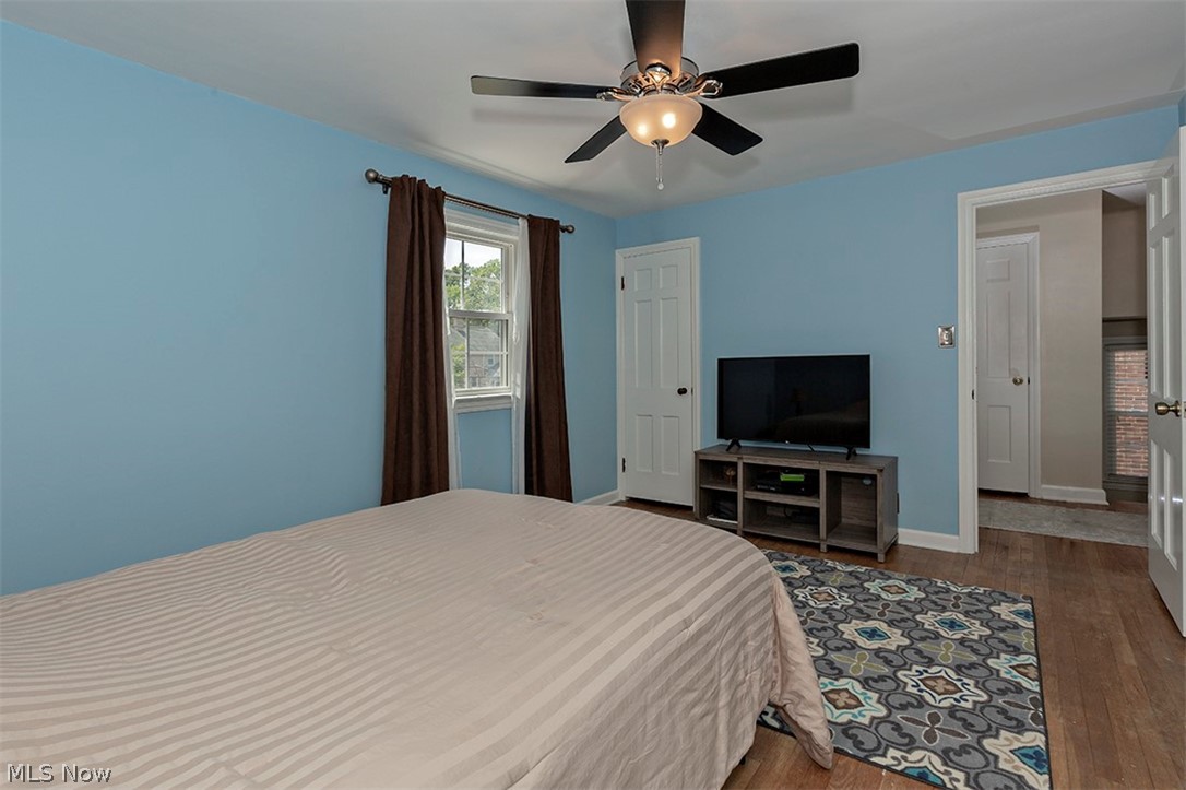 4202 Bushnell Road University Heights, OH 44118 - Photo 23 of 35 Bedroom #2 view to hall