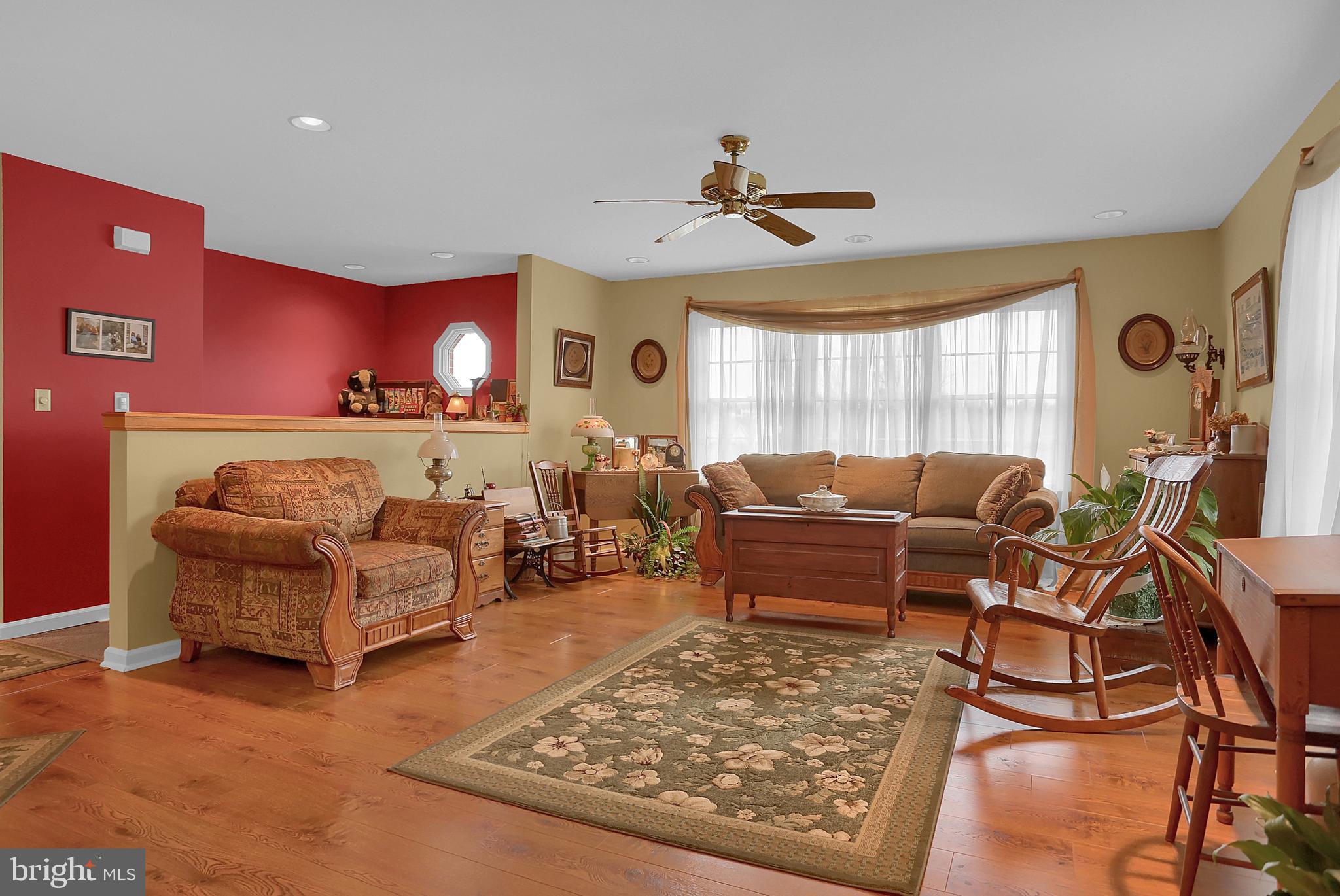 379 Limestone Road Carlisle, PA 17015 - Photo 5 of 29 Gallery Image 5