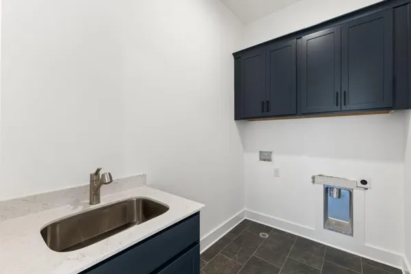 $899,000 | 3040 Kara Court, Roswell, GA 30076