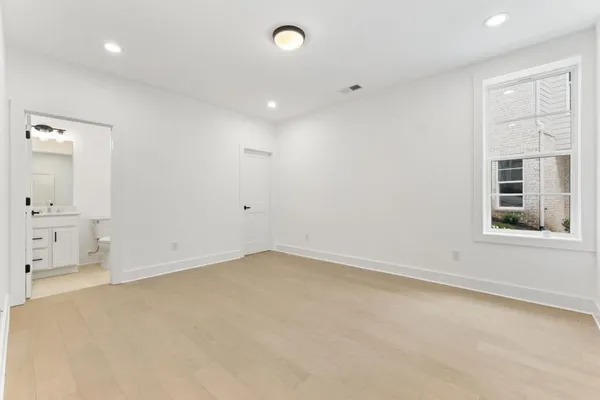 $899,000 | 3040 Kara Court, Roswell, GA 30076