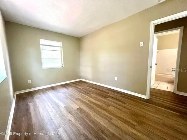 $1,575 | 1032 Marlow Avenue, Spring Hill, FL 34606