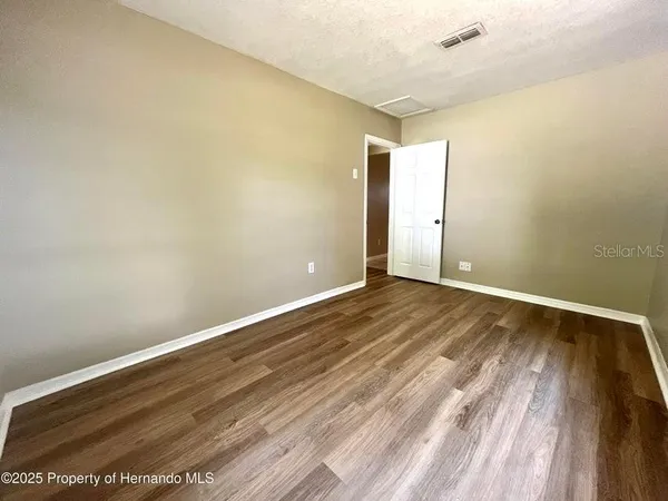 $1,575 | 1032 Marlow Avenue, Spring Hill, FL 34606