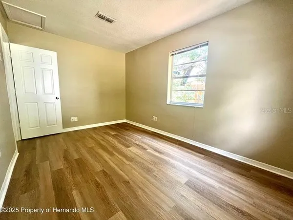 $1,575 | 1032 Marlow Avenue, Spring Hill, FL 34606