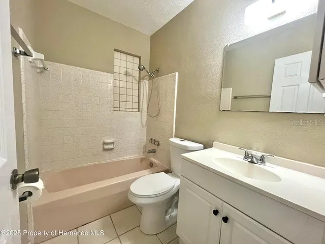 $1,575 | 1032 Marlow Avenue, Spring Hill, FL 34606