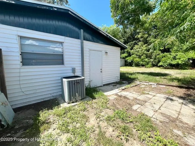 $1,575 | 1032 Marlow Avenue, Spring Hill, FL 34606