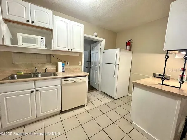 $1,575 | 1032 Marlow Avenue, Spring Hill, FL 34606