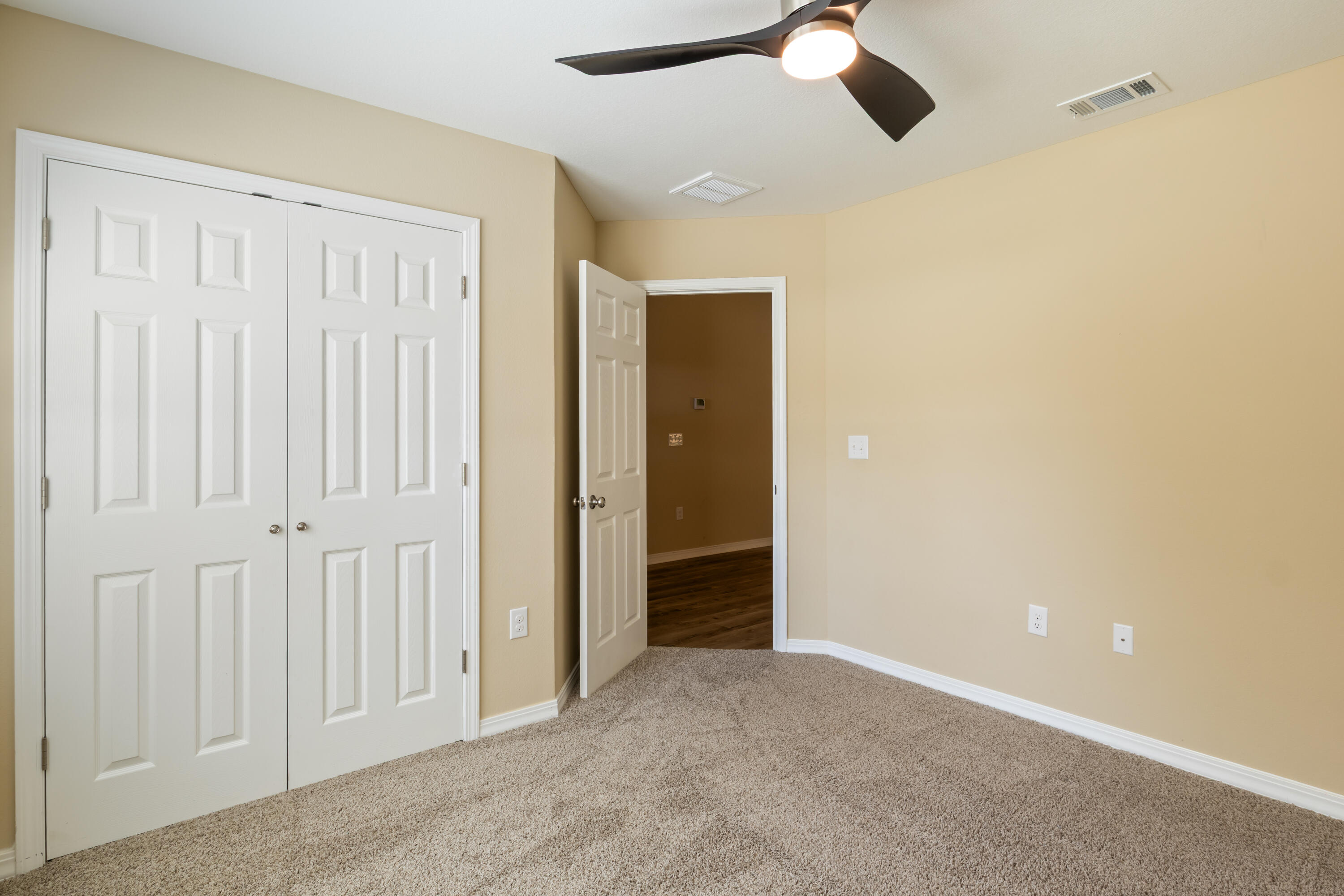 108 North Rayburn Street Crestview, FL 32539 - Photo 26 of 41 108a Rayburn St-22