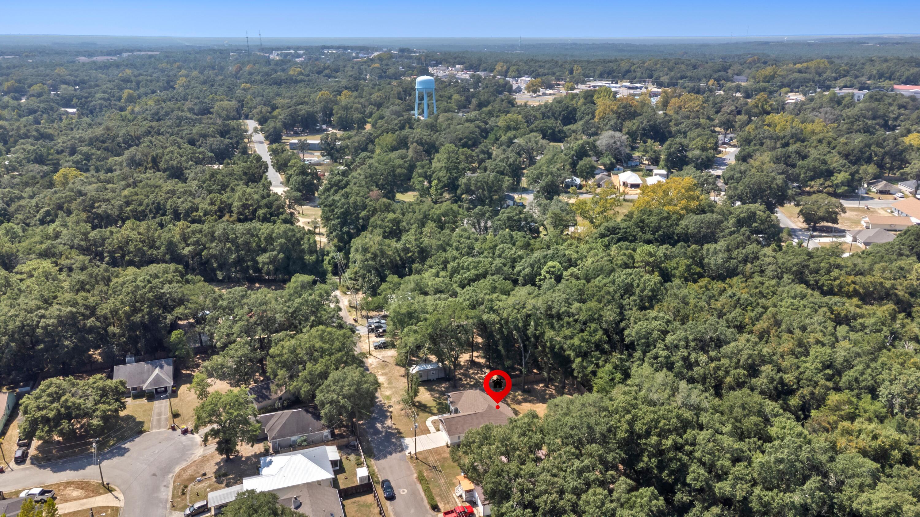 108 North Rayburn Street Crestview, FL 32539 - Photo 40 of 41 108a Rayburn St-37 edit