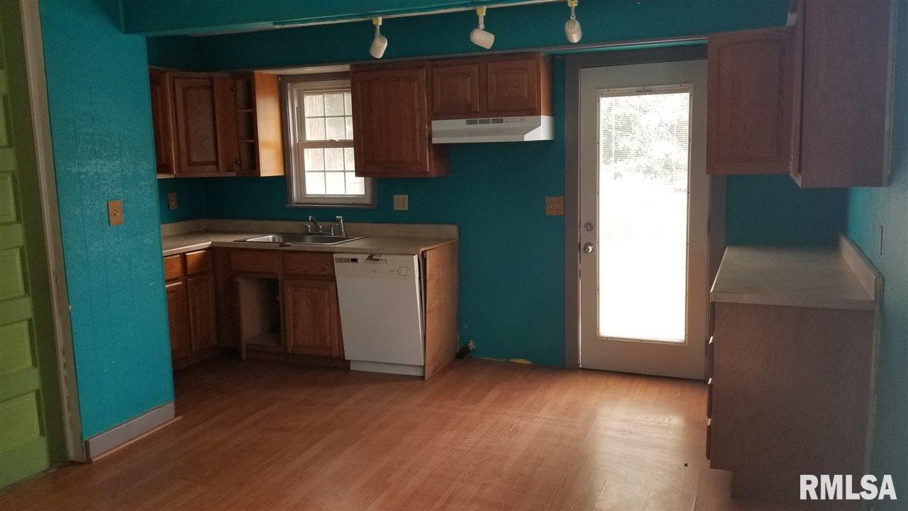 1816 South 5th Street Springfield, IL 62703 - Photo 5 of 27