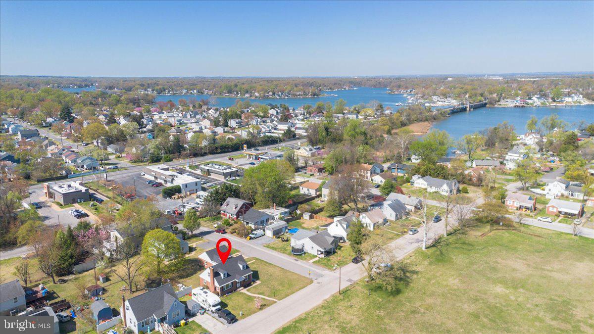 8466 Greenway Road Pasadena, MD 21122 - Photo 44 of 56 view of city and mountain