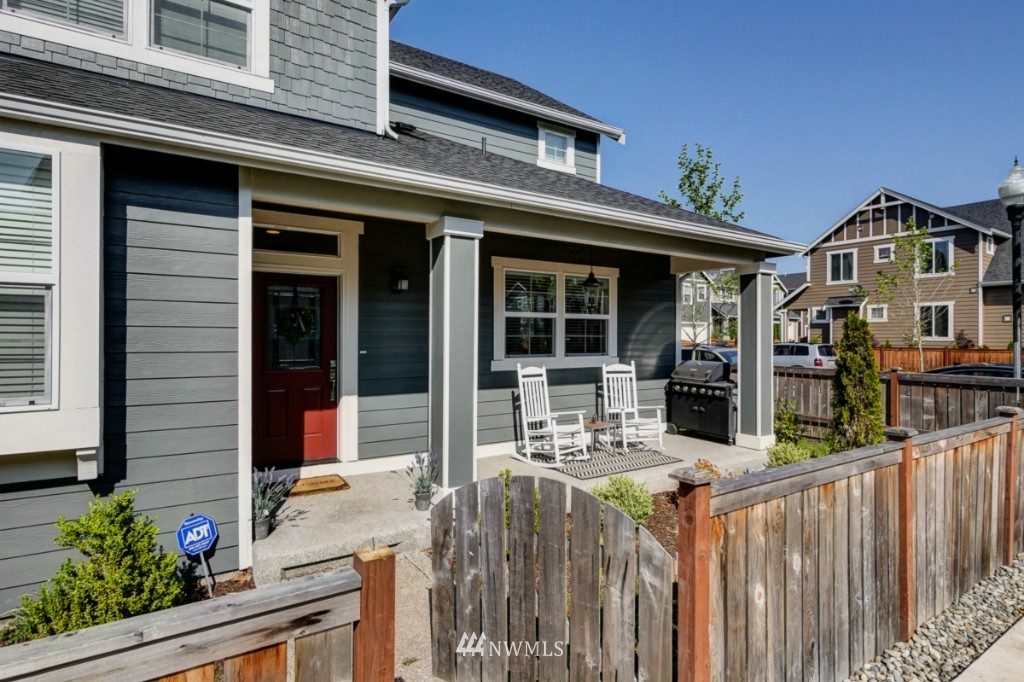 21023 40th Avenue Southeast Bothell, WA 98021 - Photo 2 of 25