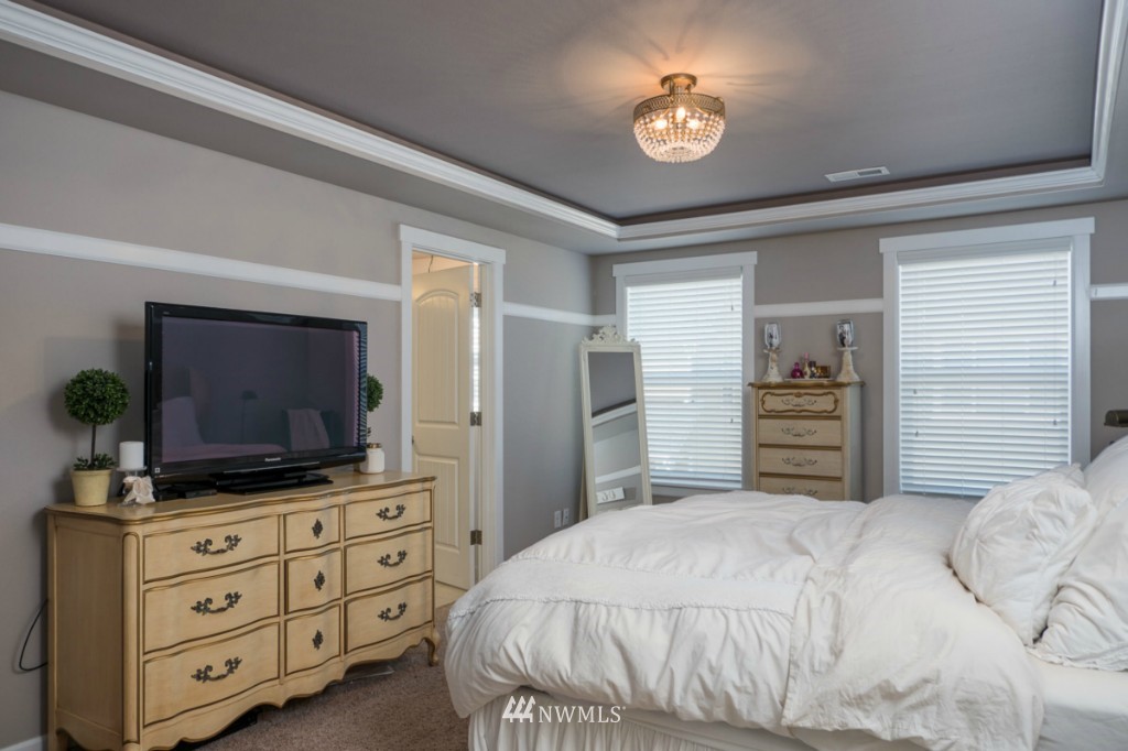 21023 40th Avenue Southeast Bothell, WA 98021 - Photo 14 of 25