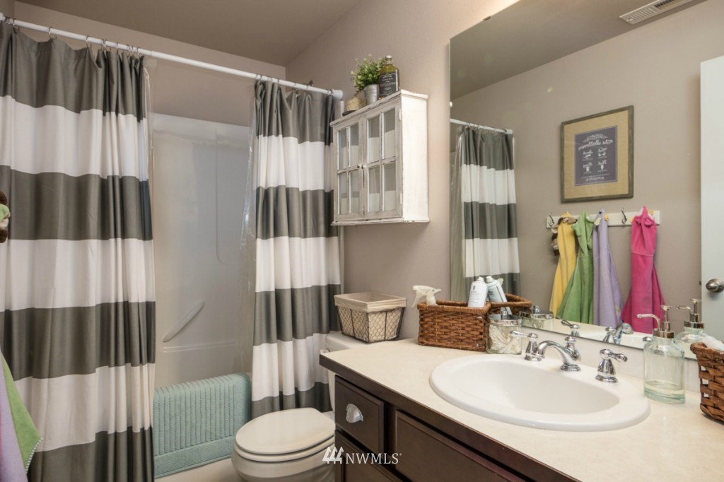 21023 40th Avenue Southeast Bothell, WA 98021 - Photo 19 of 25