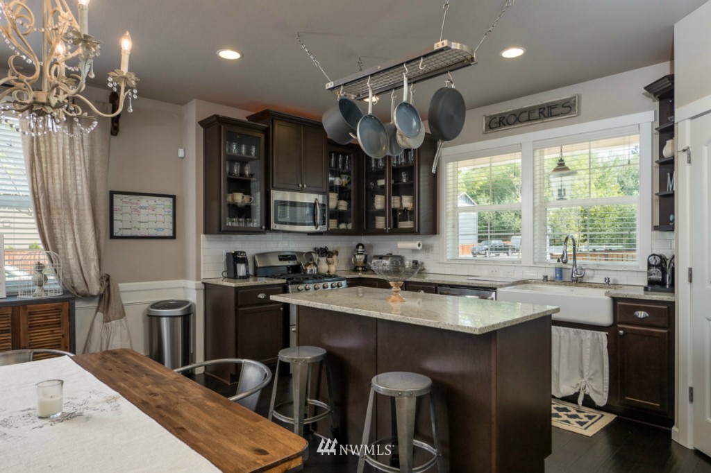 21023 40th Avenue Southeast Bothell, WA 98021 - Photo 10 of 25