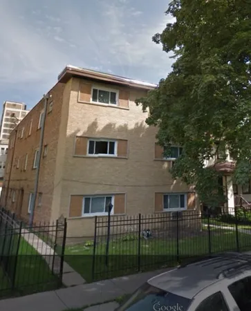 $1,600 | 6819 North Wayne Avenue, Unit 3, Chicago, IL 60626
