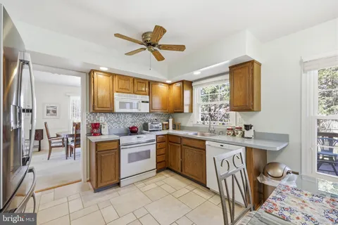 $675,000 | 9713 Nordstrom Court, Gaithersburg, MD 20886