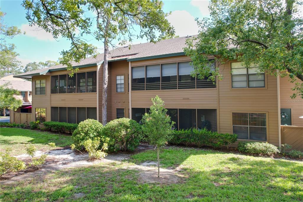 1006 Lennox Road West, Unit 1006 Palm Harbor, FL 34683 - Photo 2 of 44