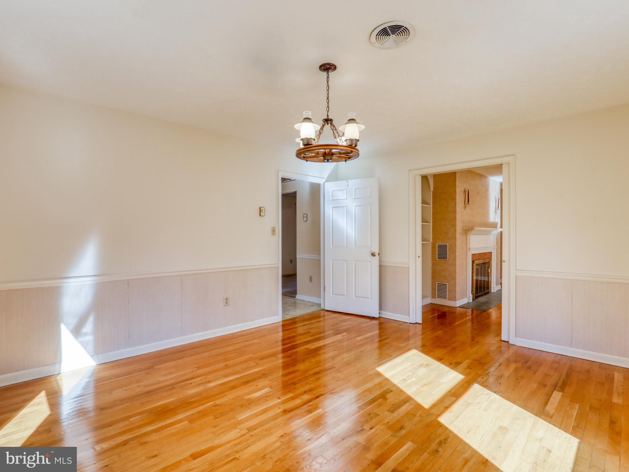 163 Old Forest Circle Winchester, VA 22602 - Photo 18 of 41 Dining Room