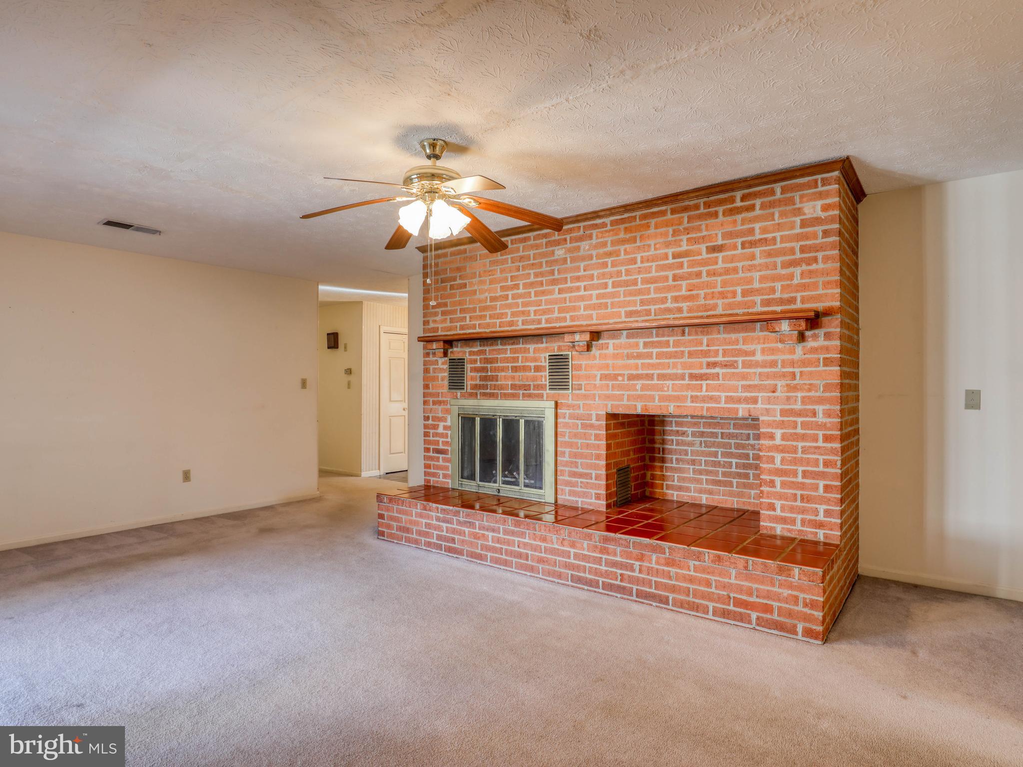 163 Old Forest Circle Winchester, VA 22602 - Photo 23 of 41 Family Room
