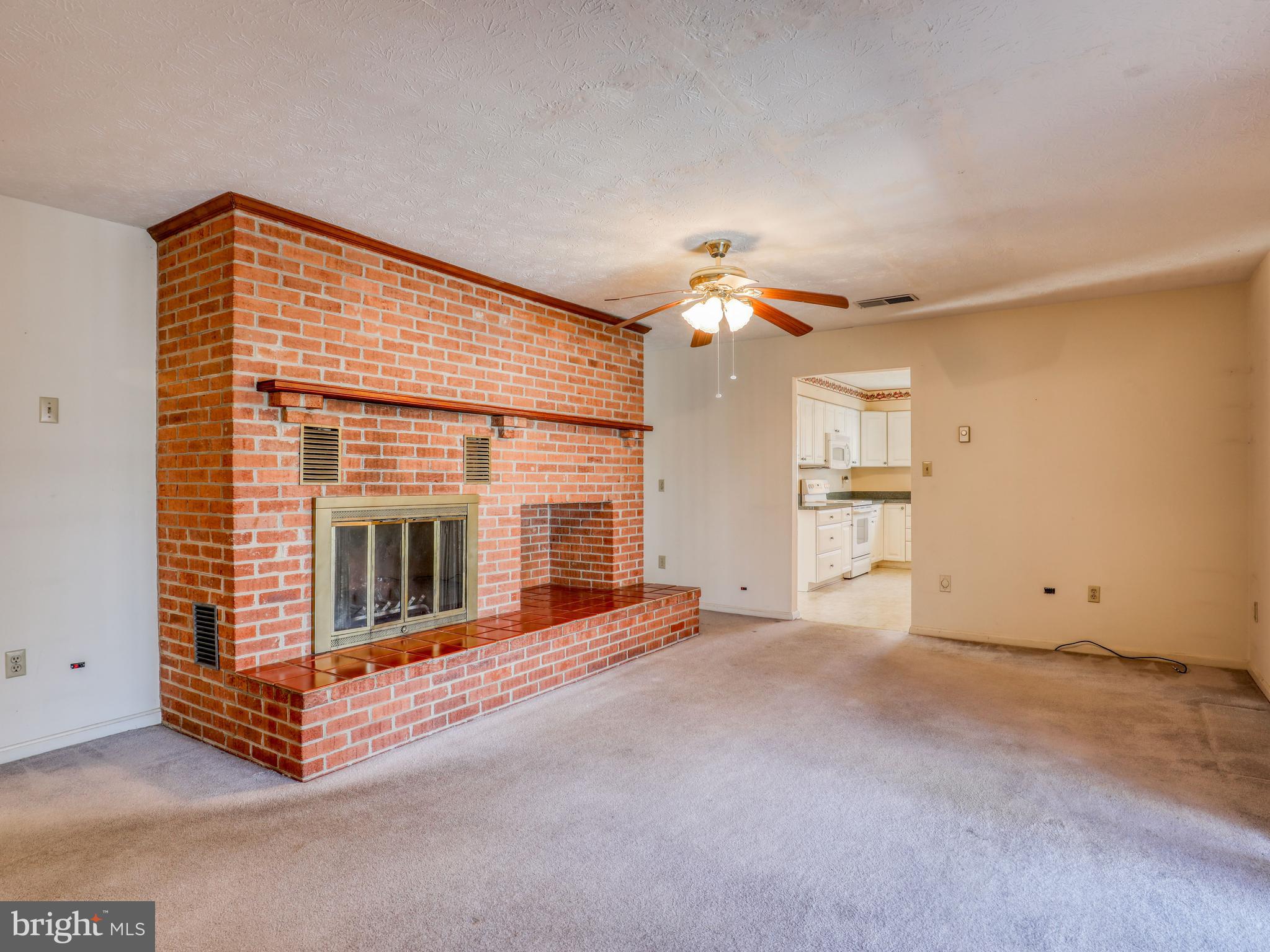 163 Old Forest Circle Winchester, VA 22602 - Photo 24 of 41 family Room