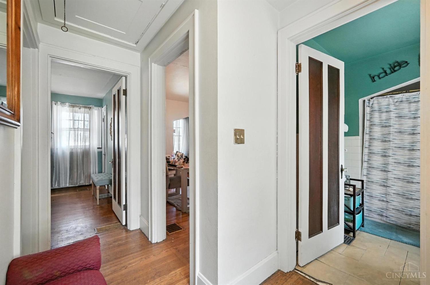 2235 West North Bend Road Cincinnati, OH 45239 - Photo 27 of 59
