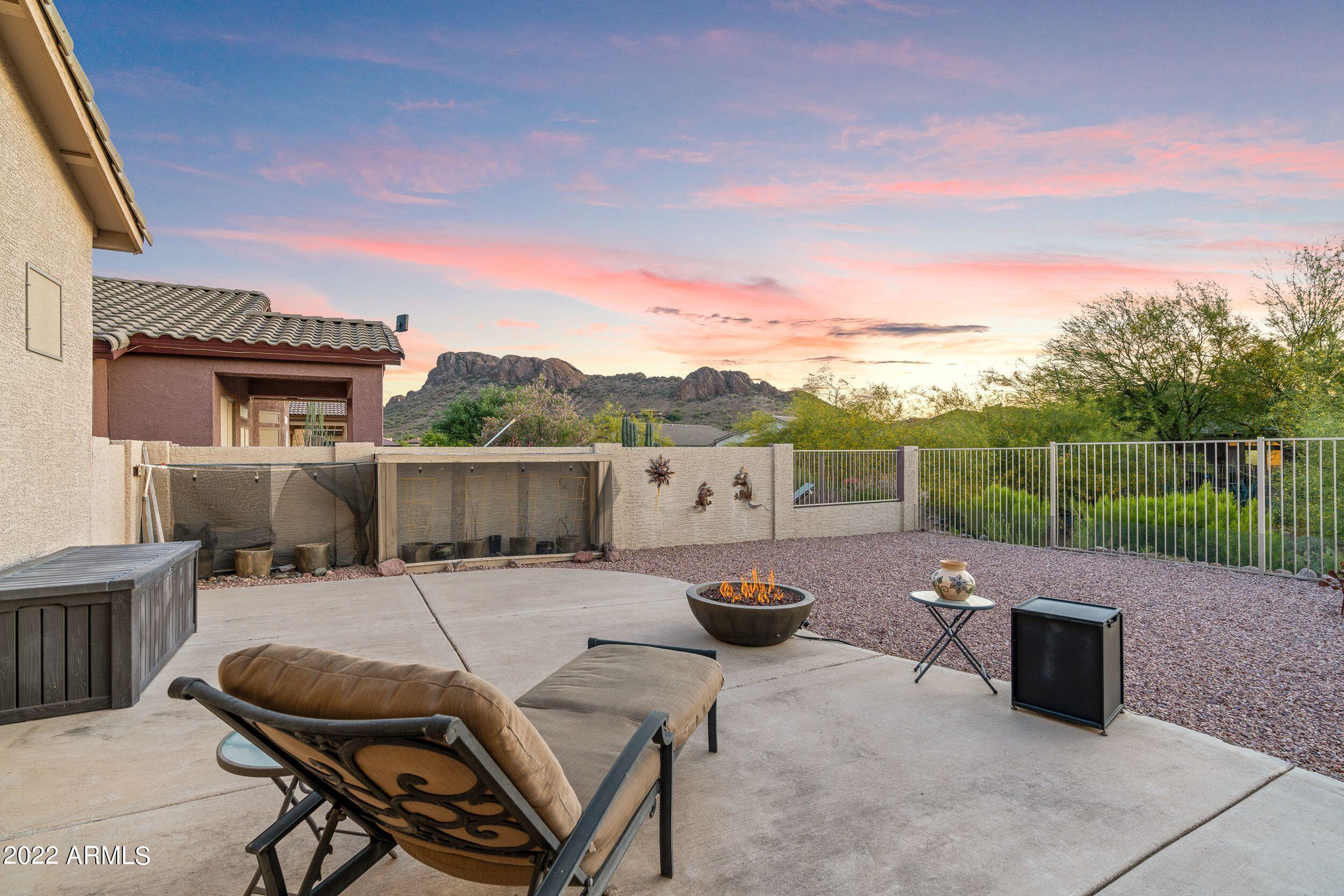 4348 South Pony Rider Trail Gold Canyon, AZ 85118 - Photo 2 of 36 Private backyard w Views!