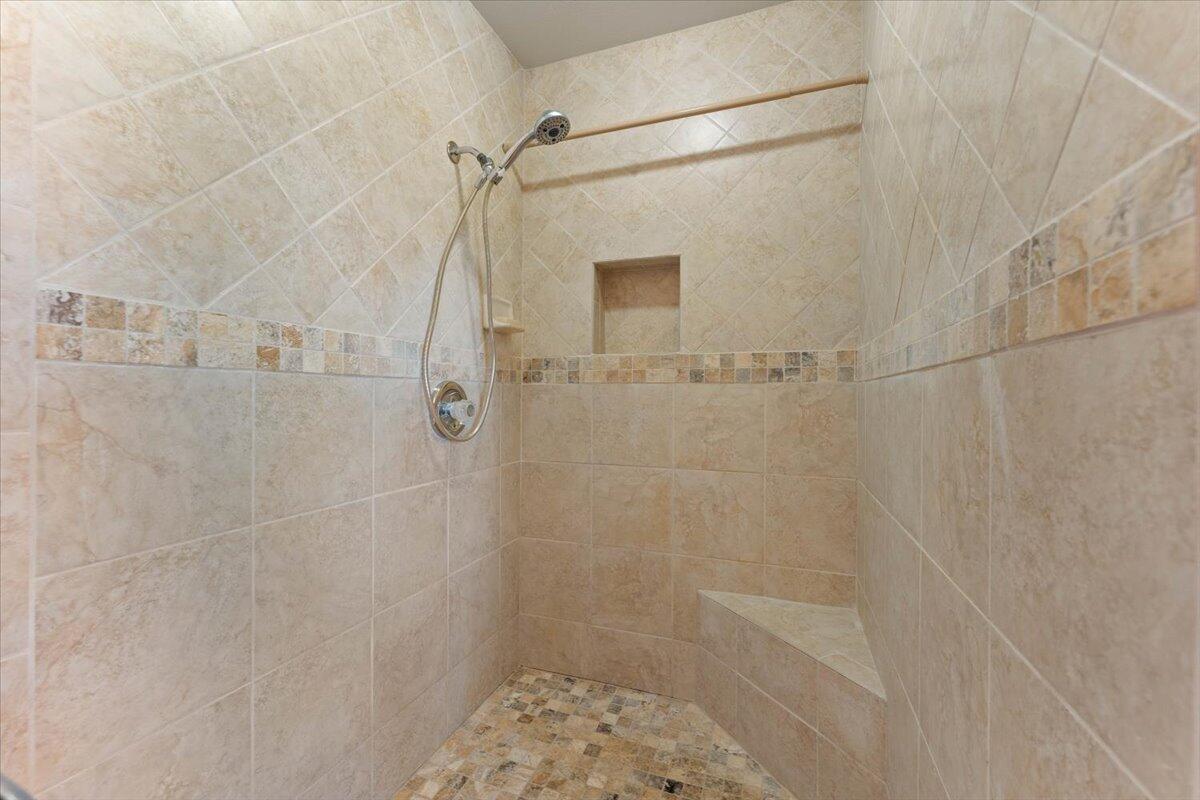 20410 Mallorca Lane Red Bluff, CA 96080 - Photo 17 of 37 a bathroom with a shower