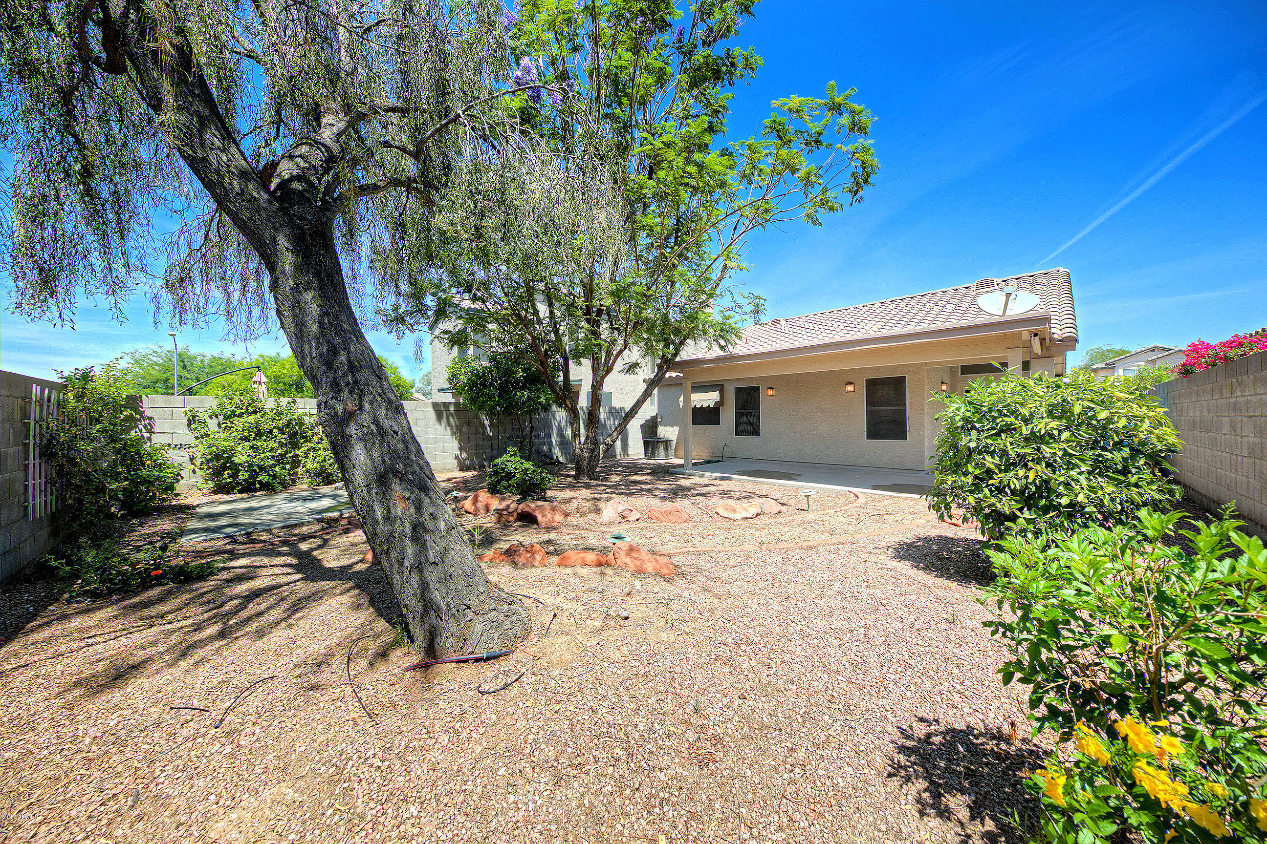 3031 East Escuda Road Phoenix, AZ 85050 - Photo 23 of 25 3031EEscudaRd023