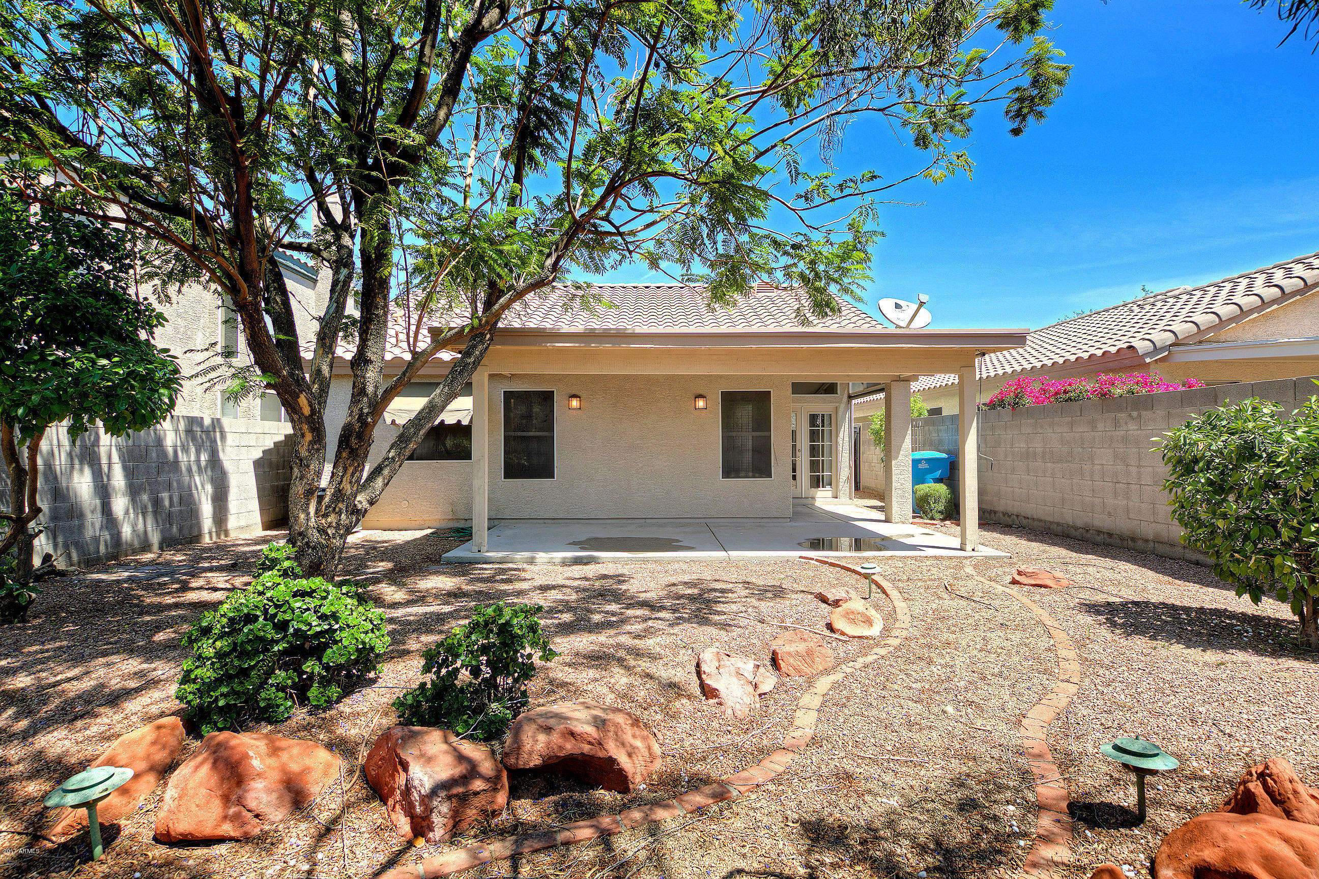 3031 East Escuda Road Phoenix, AZ 85050 - Photo 24 of 25 3031EEscudaRd024