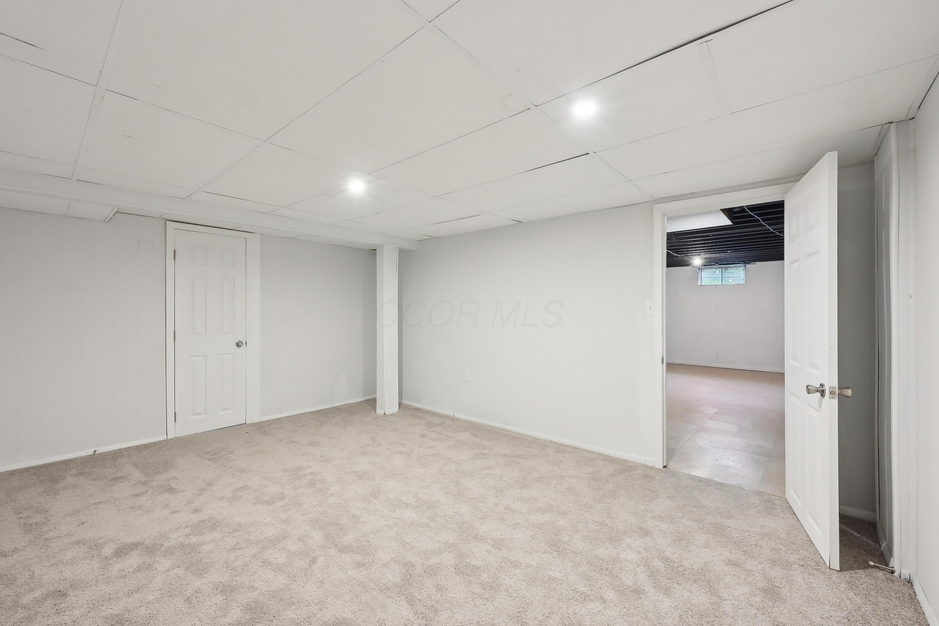 3368 Pine Valley Road Columbus, OH 43219 - Photo 41 of 50 41-print-Pine Valley Rd-2105-041