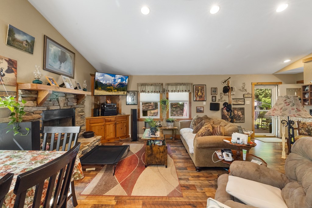 77 Chosen Ridge Morganton, GA 30560 - Photo 21 of 37 a living room with furniture and a flat screen tv
