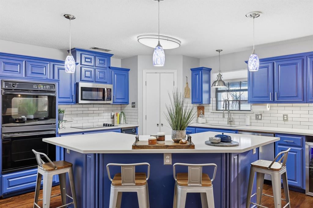 5301 Chinn Chapel Road Double Oak, TX 75028 - Photo 10 of 32 Huge island!