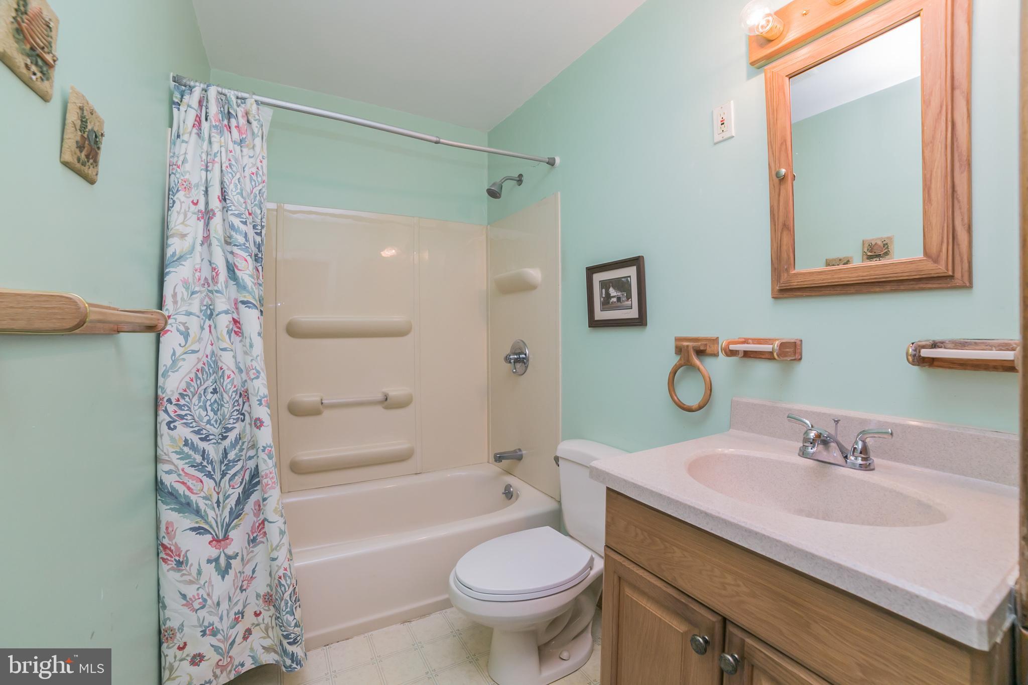 909 Scotia Road Philadelphia, PA 19128 - Photo 14 of 31