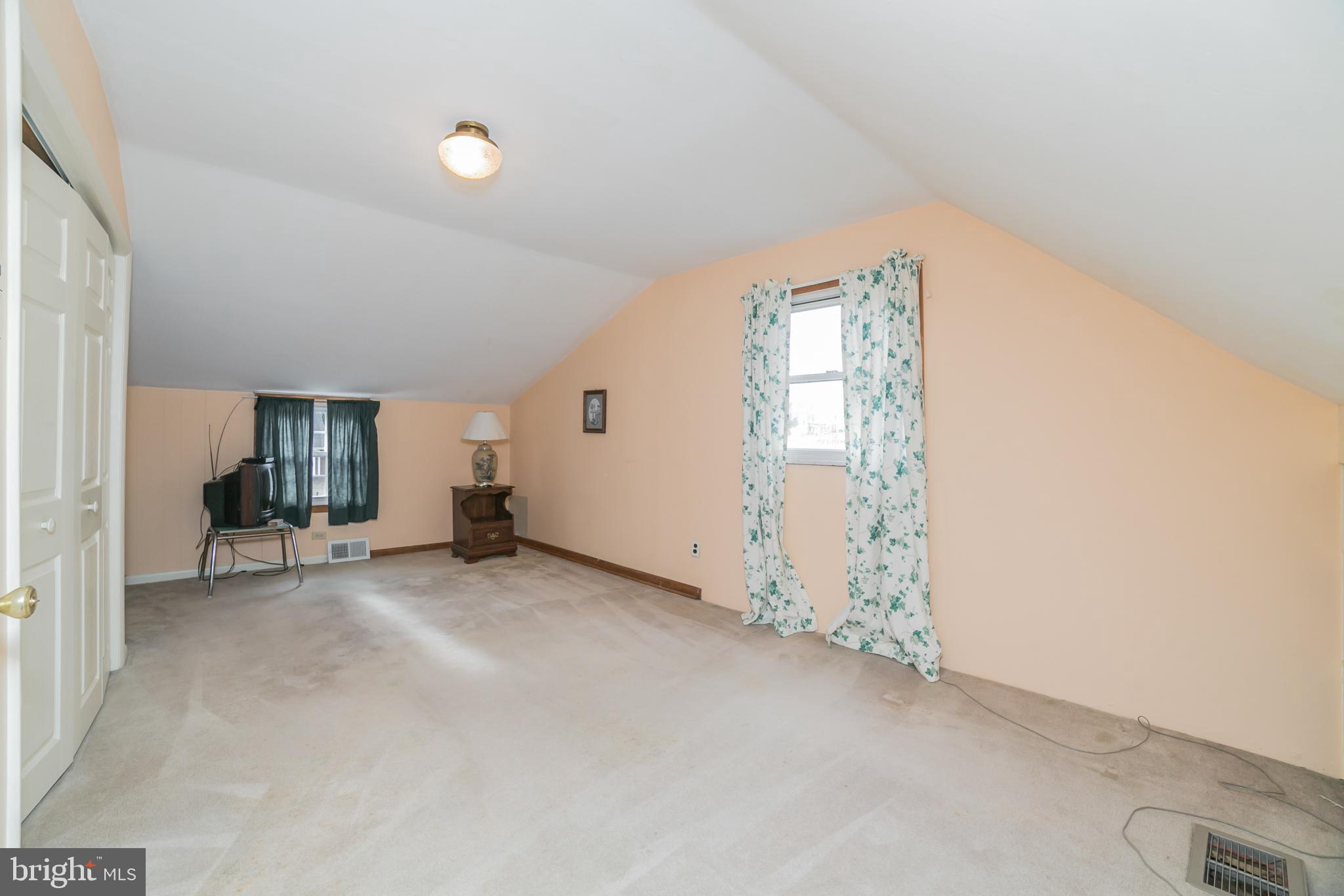 909 Scotia Road Philadelphia, PA 19128 - Photo 22 of 31