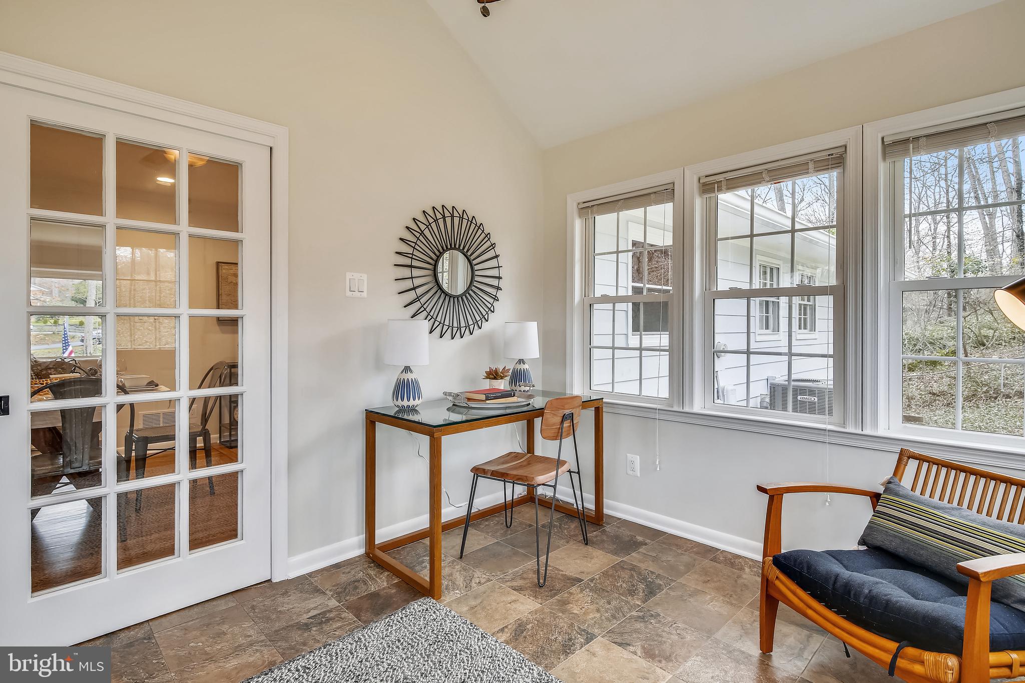 4101 Laurel Road Alexandria, VA 22309 - Photo 22 of 70 Sun Room