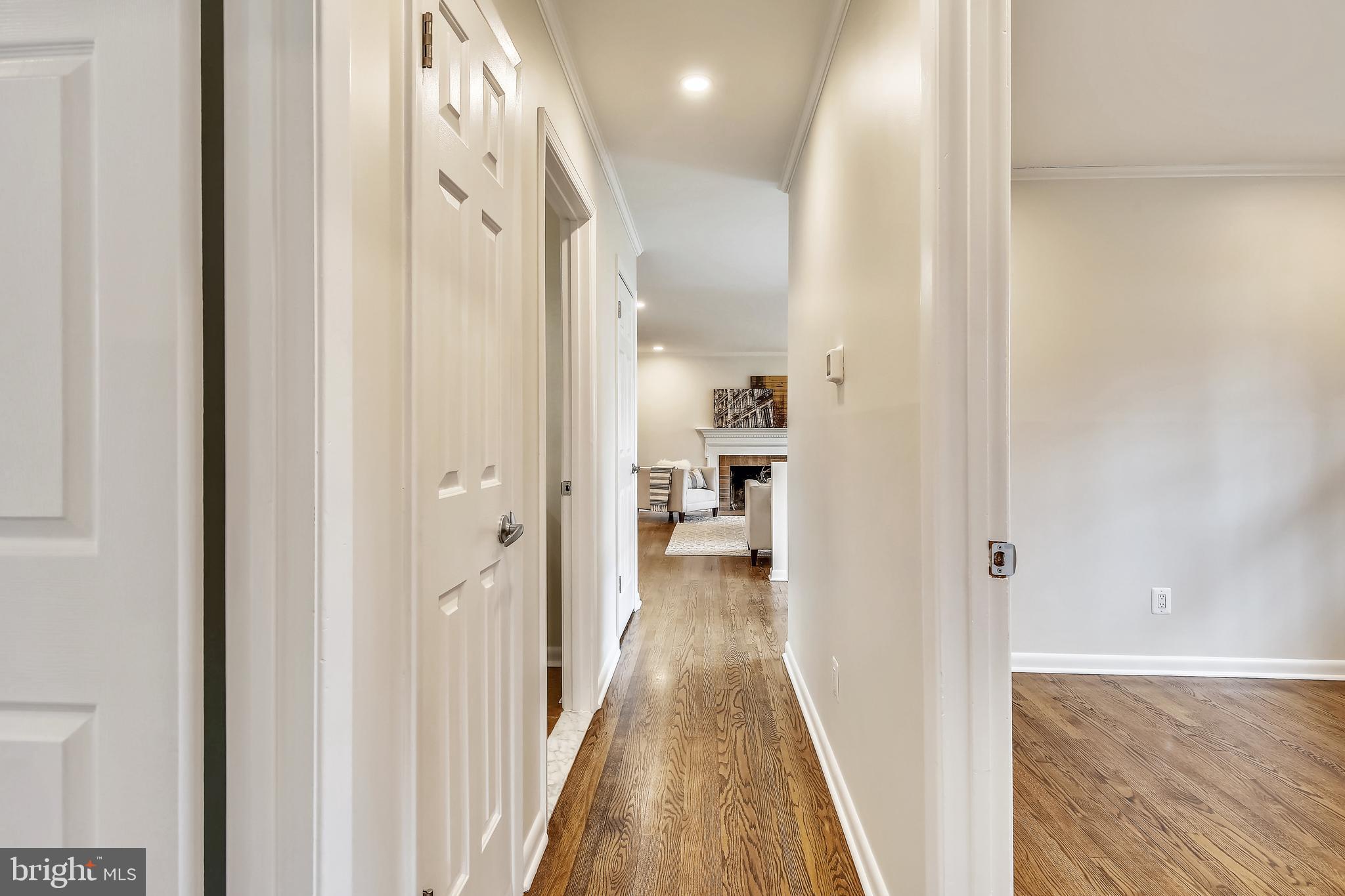 4101 Laurel Road Alexandria, VA 22309 - Photo 25 of 70 Main Level Hall