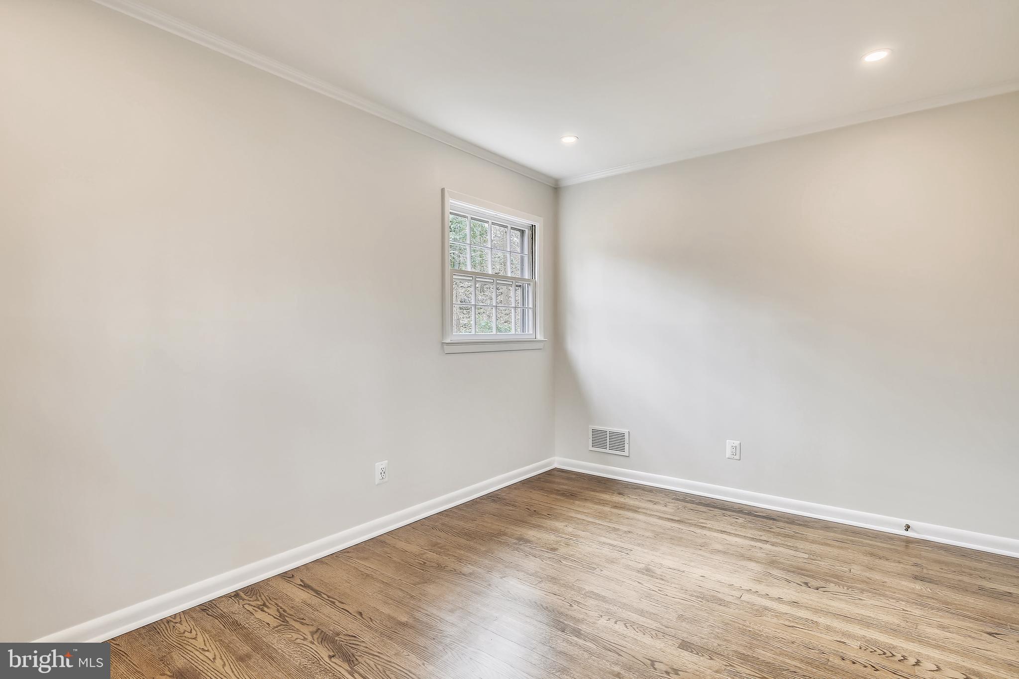 4101 Laurel Road Alexandria, VA 22309 - Photo 42 of 70 Bedroom 2 on Main Level