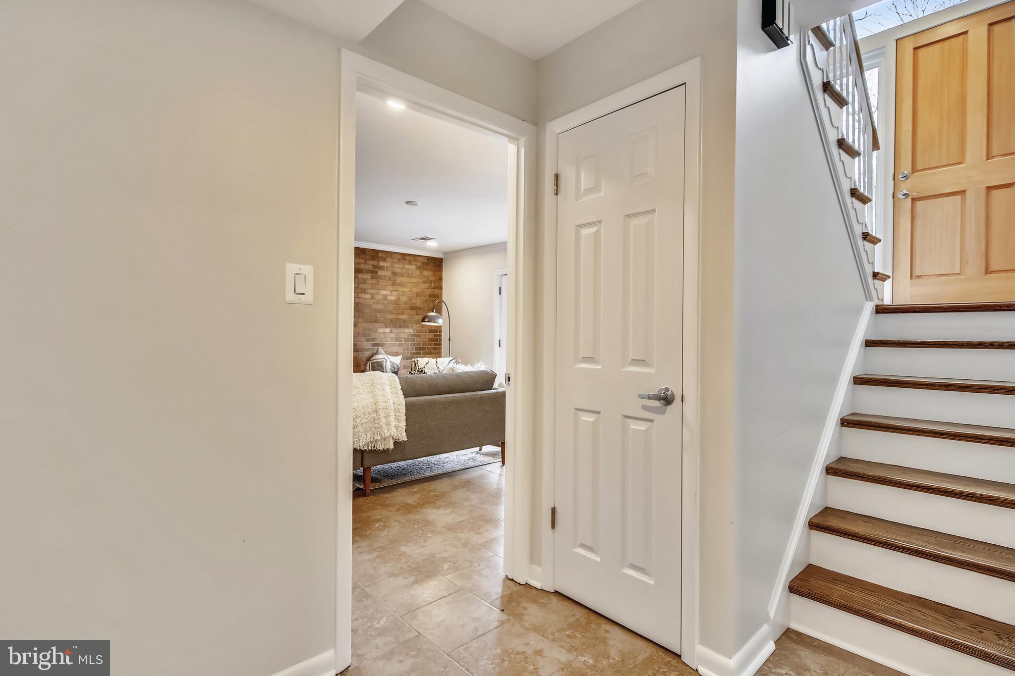 4101 Laurel Road Alexandria, VA 22309 - Photo 53 of 70 Lower Level Hall