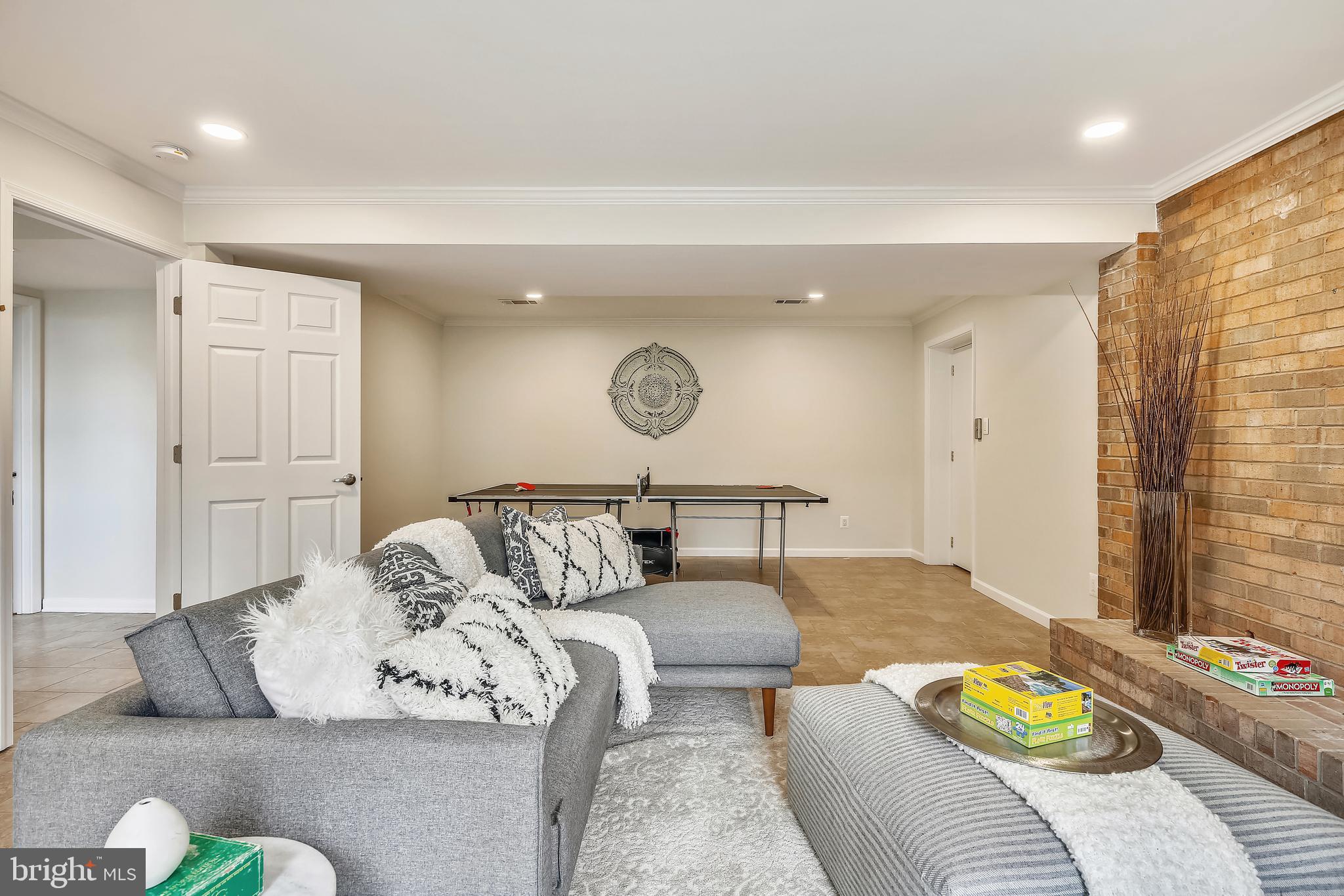 4101 Laurel Road Alexandria, VA 22309 - Photo 54 of 70 Family Room