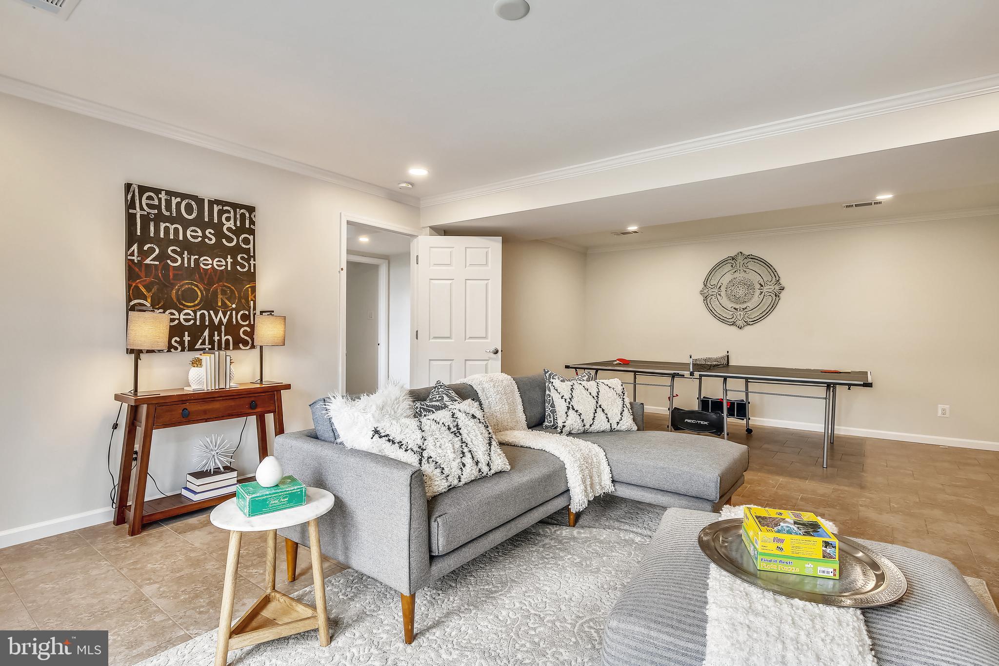 4101 Laurel Road Alexandria, VA 22309 - Photo 57 of 70 Family Room