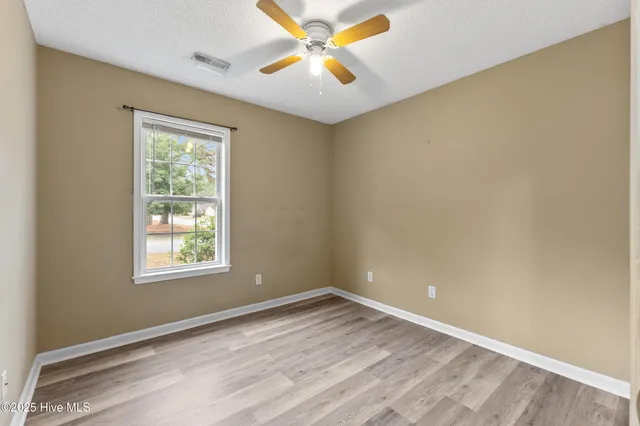 $1,950 | 229 Birch Creek Road, Belville, NC 28451