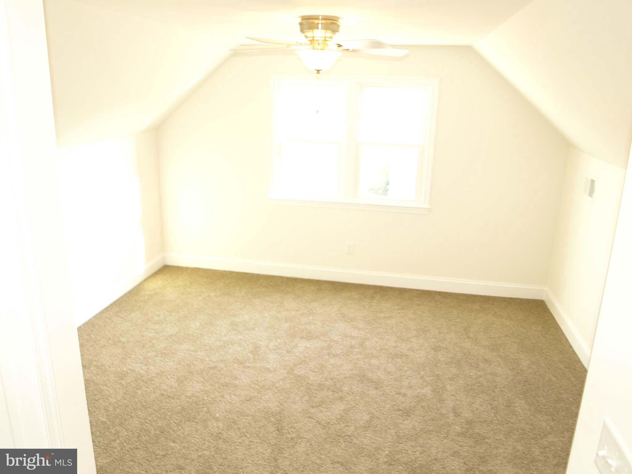 1500 Brian Road Baltimore, MD 21237 - Photo 4 of 30 a view of a room