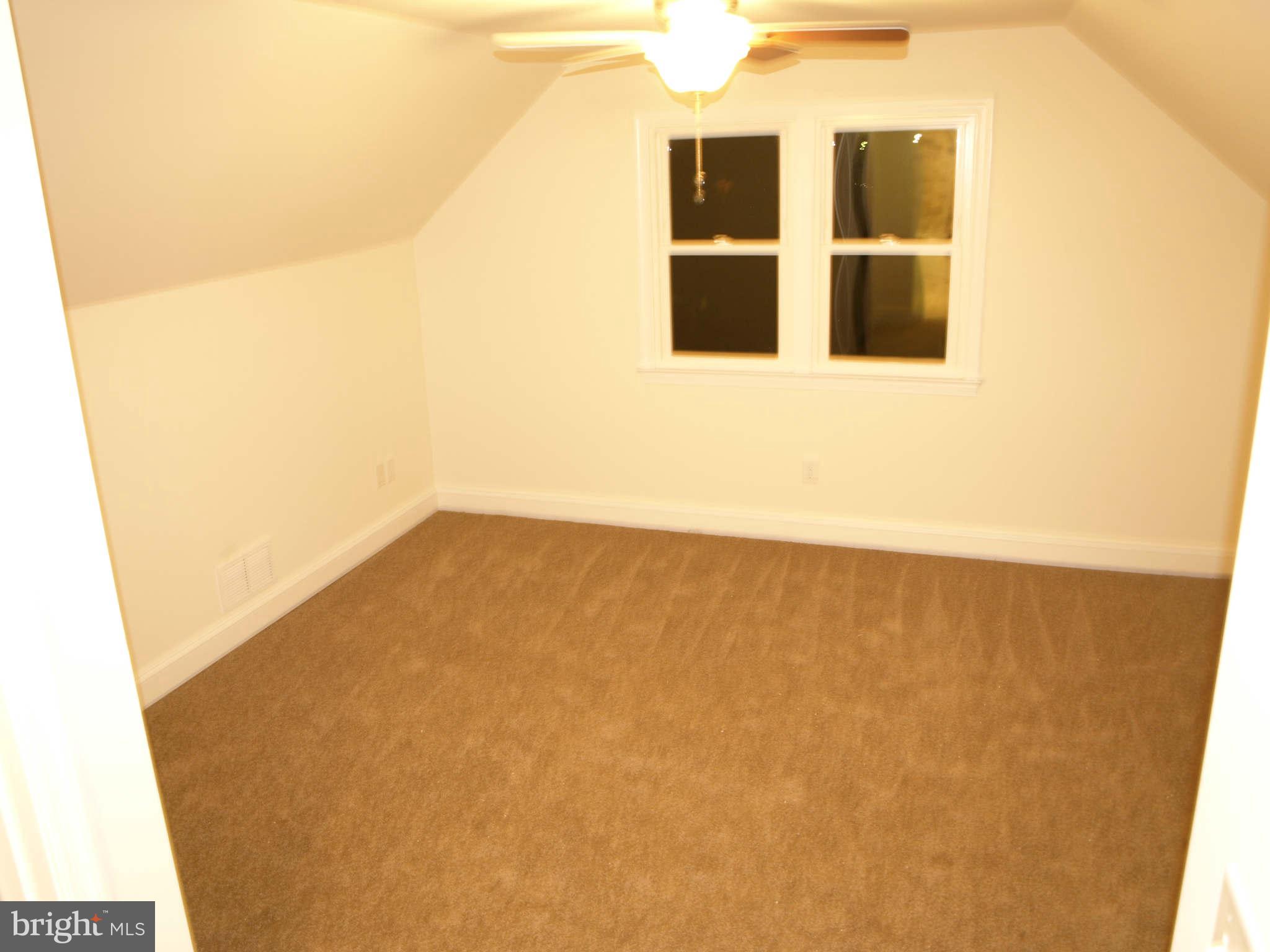 1500 Brian Road Baltimore, MD 21237 - Photo 8 of 30 a view of an empty room