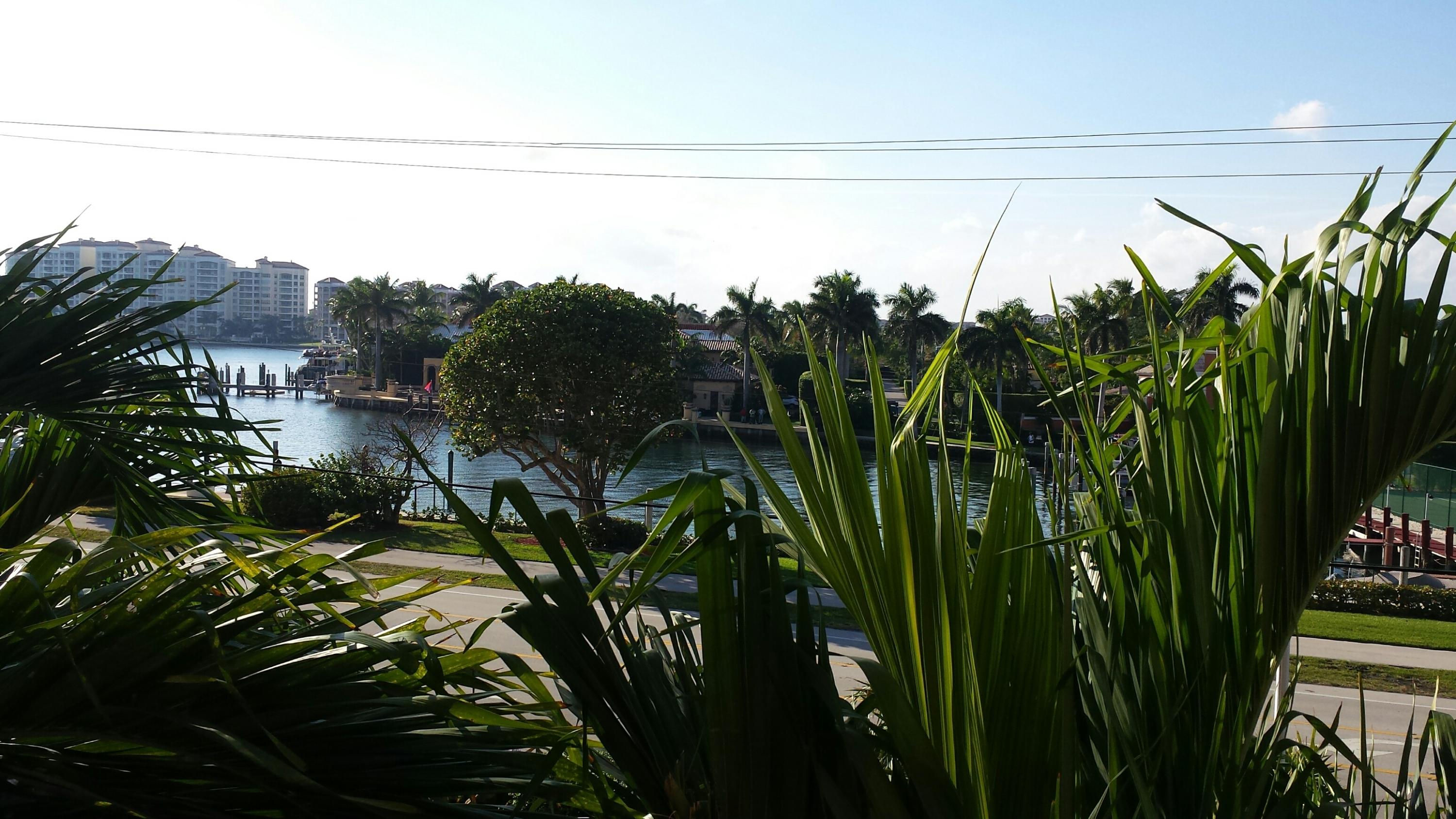 310 South Ocean Boulevard, Unit 2010 Boca Raton, FL 33432 - Photo 6 of 8 INTRACOSTAL