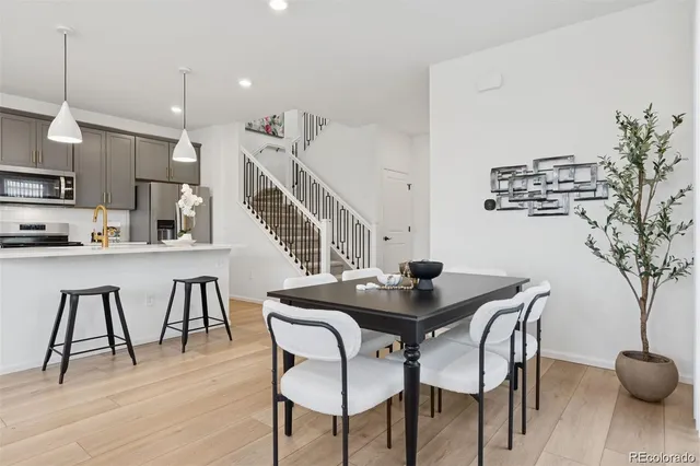 $2,825 | 6218 North Nepal Court, Aurora, CO 80019