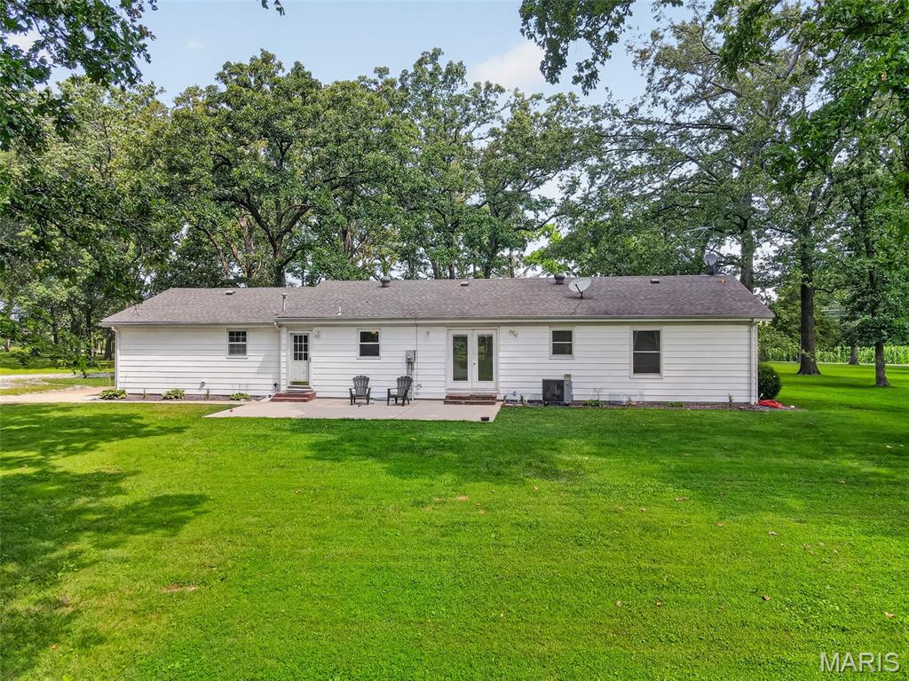 8861 Gilmore Lake Road Columbia, IL 62236 - Photo 65 of 82 Gallery Image 65