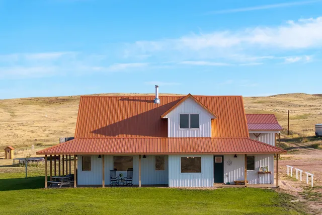 $1,999,000 | 144 Oleo Acres Road, Moorcroft, WY 82721